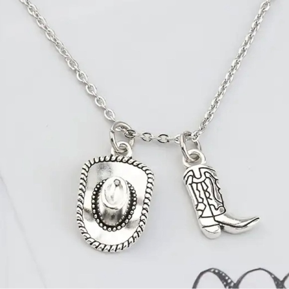 Country Pendant Necklace - Picture 2 of 4